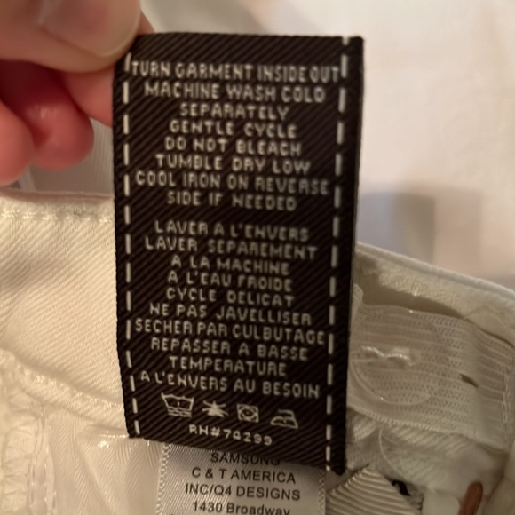 7 For All Mankind Super Skinny Jeans in Clean White - Picture 16 of 17